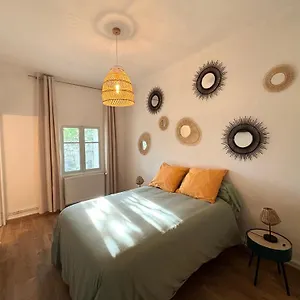 appartement-eygalieres-avec-petit-jardin.fr-provencehotel.com/